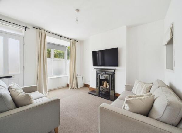 Lounge (Virtually Furnished)