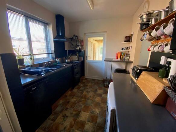 Kitchen.jpg