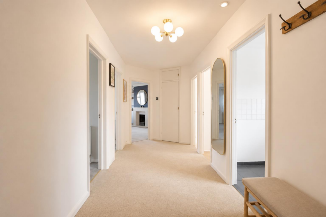 Hallway.png