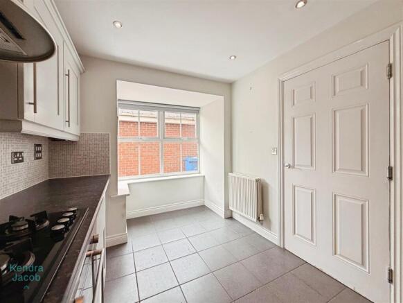 4 bed End of Terrace for sale Image 6