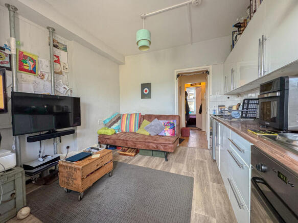 Kitchen Living Room (2)