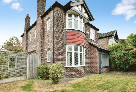 Egerton Road, Hale, WA15