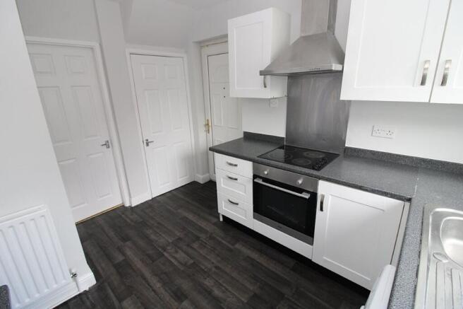 2 bed Semi-Detached for sale Image 6