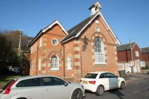 8, 16 Old School House, Lingfield Road, Edenbridge TN8 5DR
