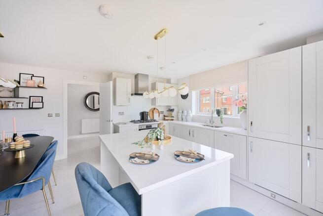 Open plan to cook and eat