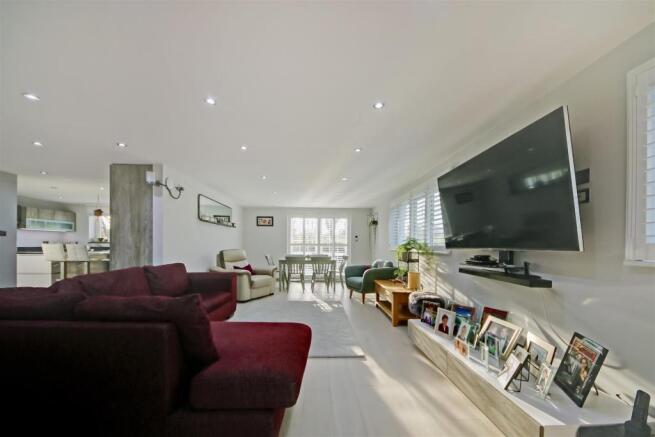 Lounge Dining Room