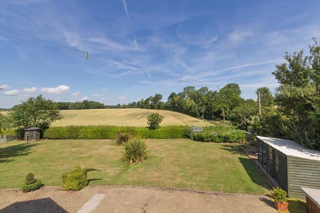 Oaks-Bed-View.jpg