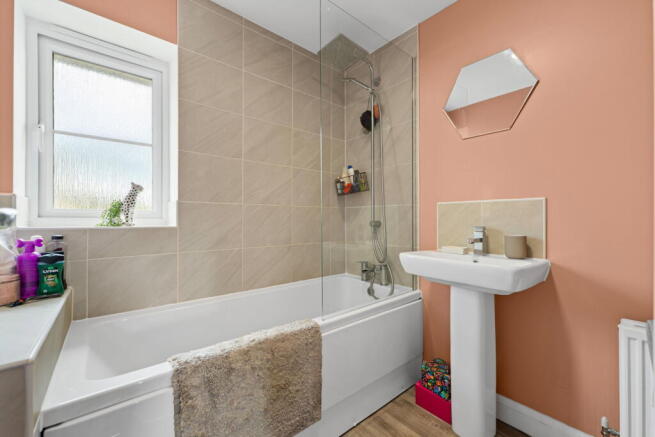 3 bed Semi-Detached for sale Image 12