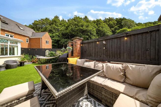 1306326-16-684c19...