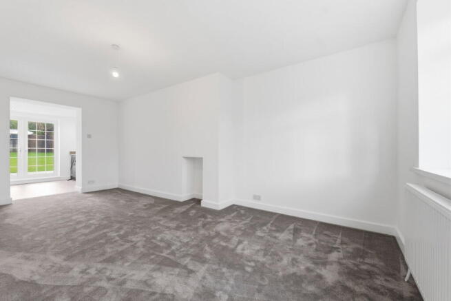 3 bed Semi-Detached for sale Image 10