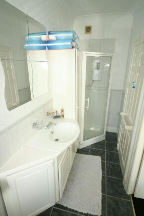 En Suite Shower Room
