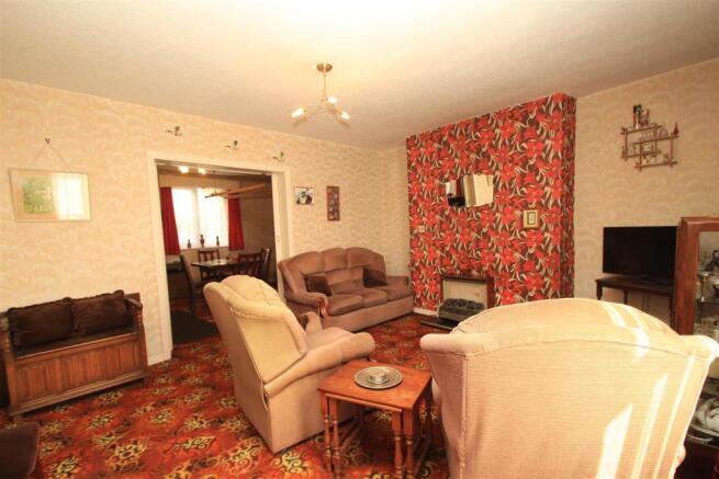 Sitting room through to Dining