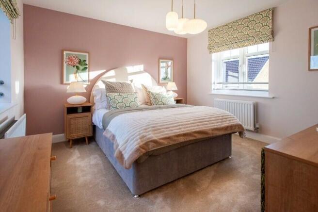 4 bed Detached for sale Image 10