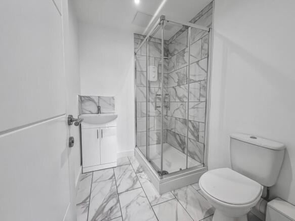 1 bed Apartment to rent Image 5