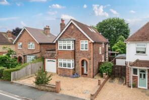 47, Victoria Road, Knaphill, Woking GU21 2AH