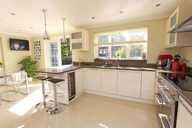 Kitchen/Breakfast Room