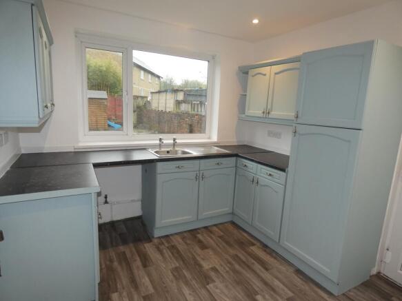 Collins Street, Penrhiwtyn, Neath. SA11 2HH photo 4