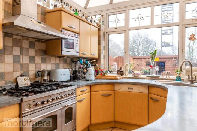 Breakfast Kitchen