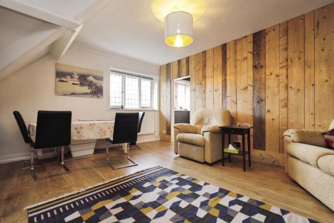 1 bed Apartment for sale Image 12