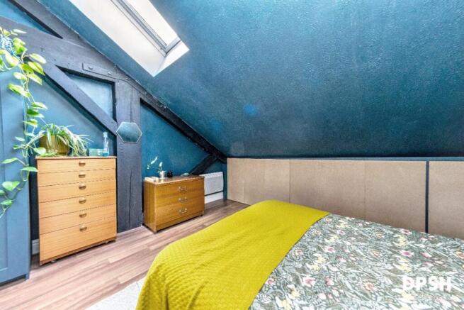 2 bed Apartment for sale Image 12