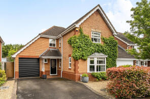 27, Kenwin Close, Stratton St Margaret, Swindon SN3 4NY