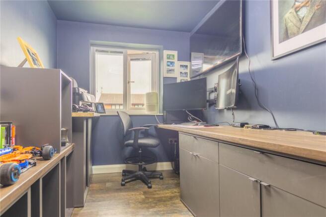 2 bed Semi-Detached for sale Image 11