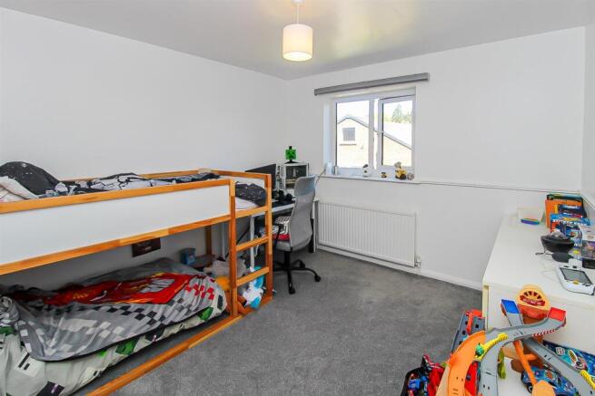 3 bed Detached for sale Image 6