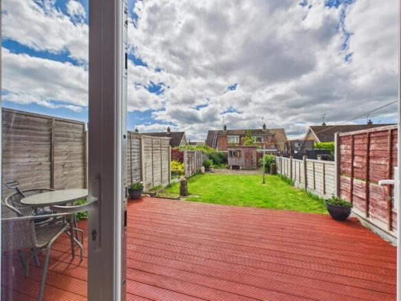 3 bed House for sale Image 10