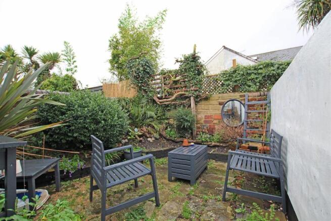44CS - Garden.jpg