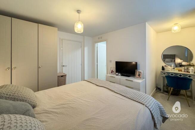 Allen Way, Shinfield Meadows, RG2 photo 3