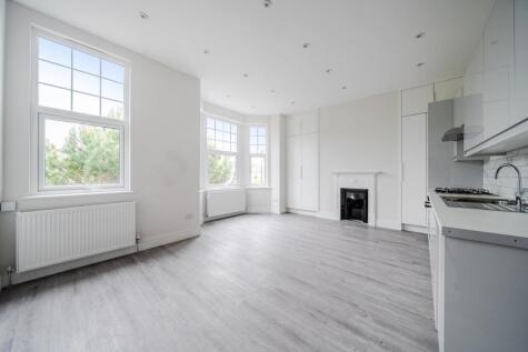 Upper Richmond Road, Putney, London, SW15