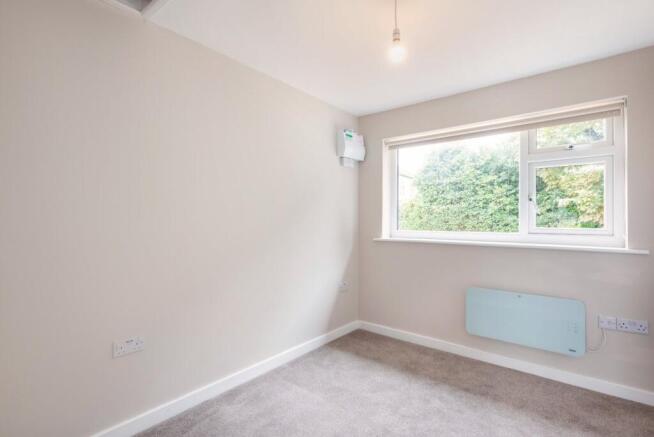 1 bed Bungalow to rent Image 6