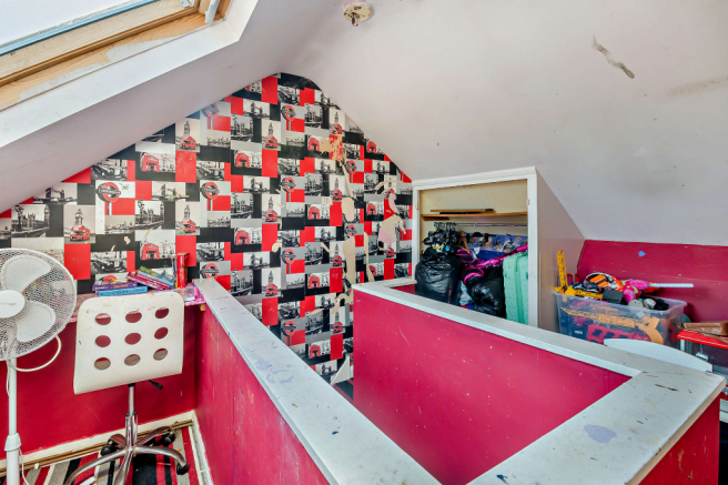 3 bed Semi-Detached for sale Image 12