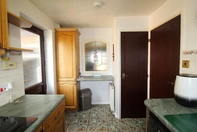 2 bed Bungalow for sale Image 9