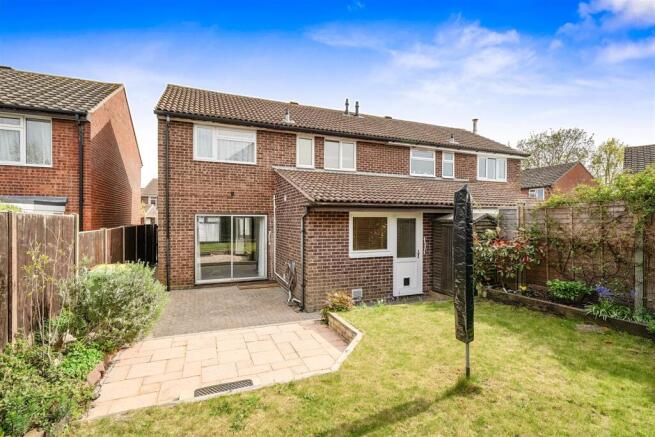 Fair Isle Close, Stubbington photo 4