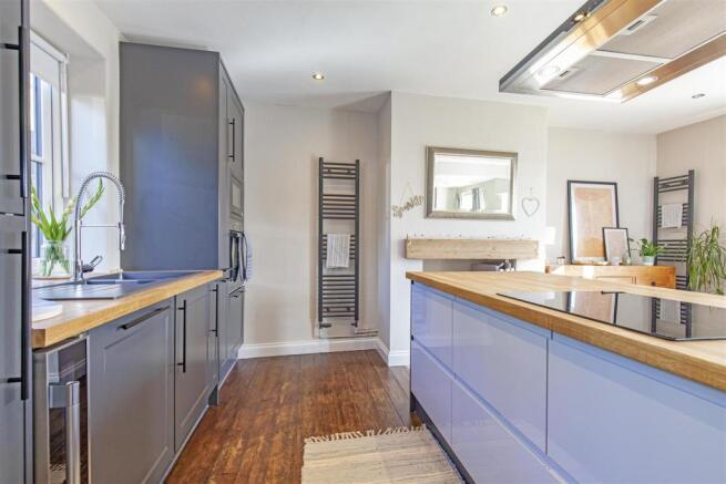 Kitchen-1.jpg