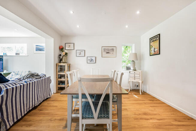 2782237