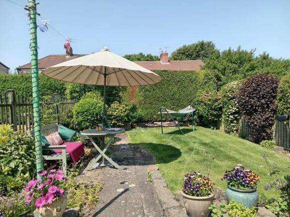 3 bed Semi-Detached for sale Image 4