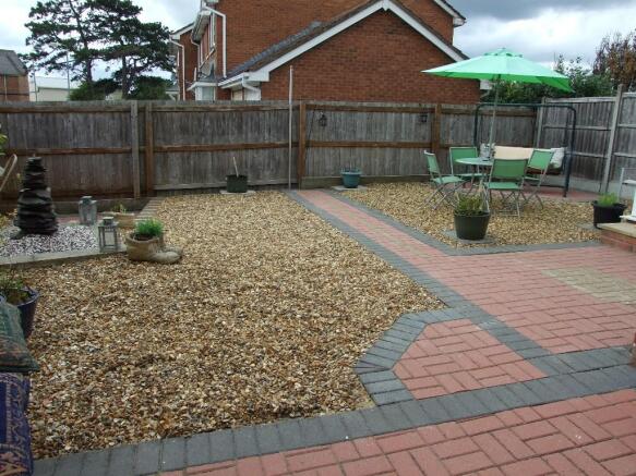 Raer Garden