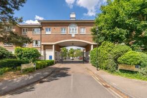5, Mersey Court, Samuel Gray Gardens, Kingston Upon Thames KT2 5UX
