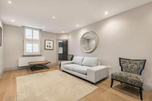Apartment 12, 34 40, The Quadrant, Richmond TW9 1DN