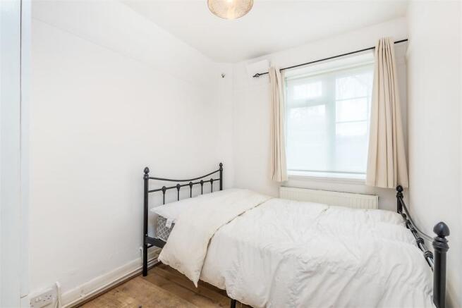 13 Benhurst Court-2.JPG