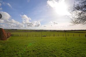 Gardrum Mill Cottage, Gardrum Mill Farm, Glasgow Road, Fenwick, Kilmarnock KA3 6AT