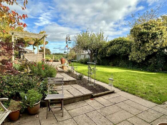 terrace/garden