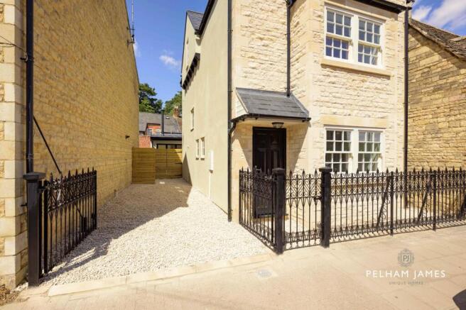 26a St. Leonards Street, Stamford