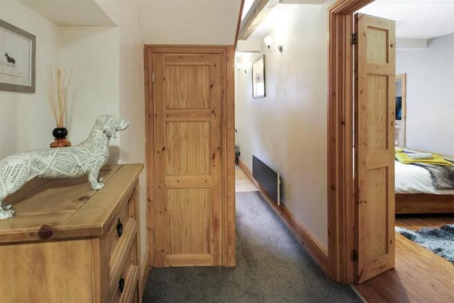 1 bed Cottage for sale Image 4