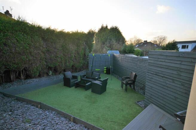 External garden and parking