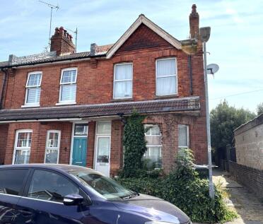 4 Avondale Road, Eastbourne, BN22 8JN