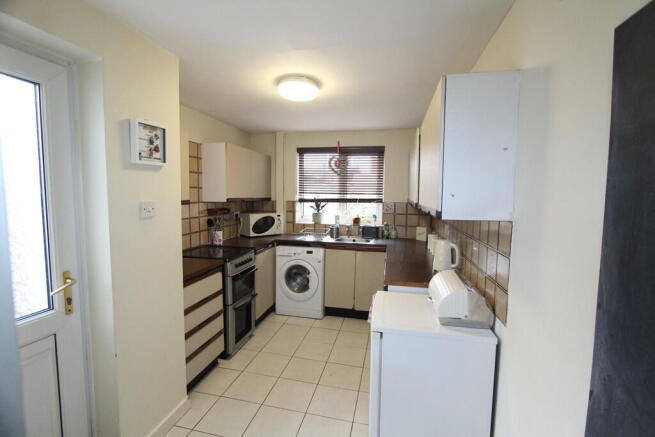 Wrexham Road , Rhostyllen photo 4
