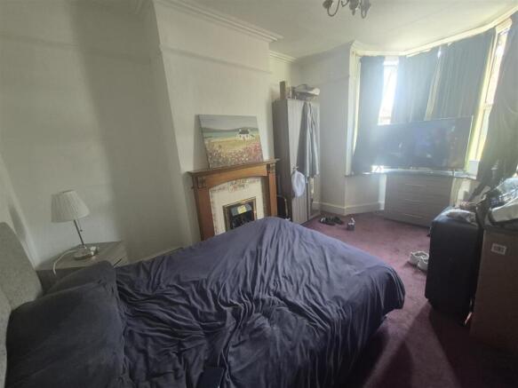 room 1.jpg